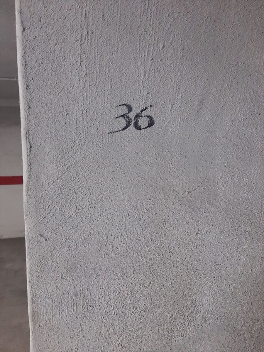 Garaż na sprzedaż w Torrevieja - 20 000 € (Ref: 9752220)