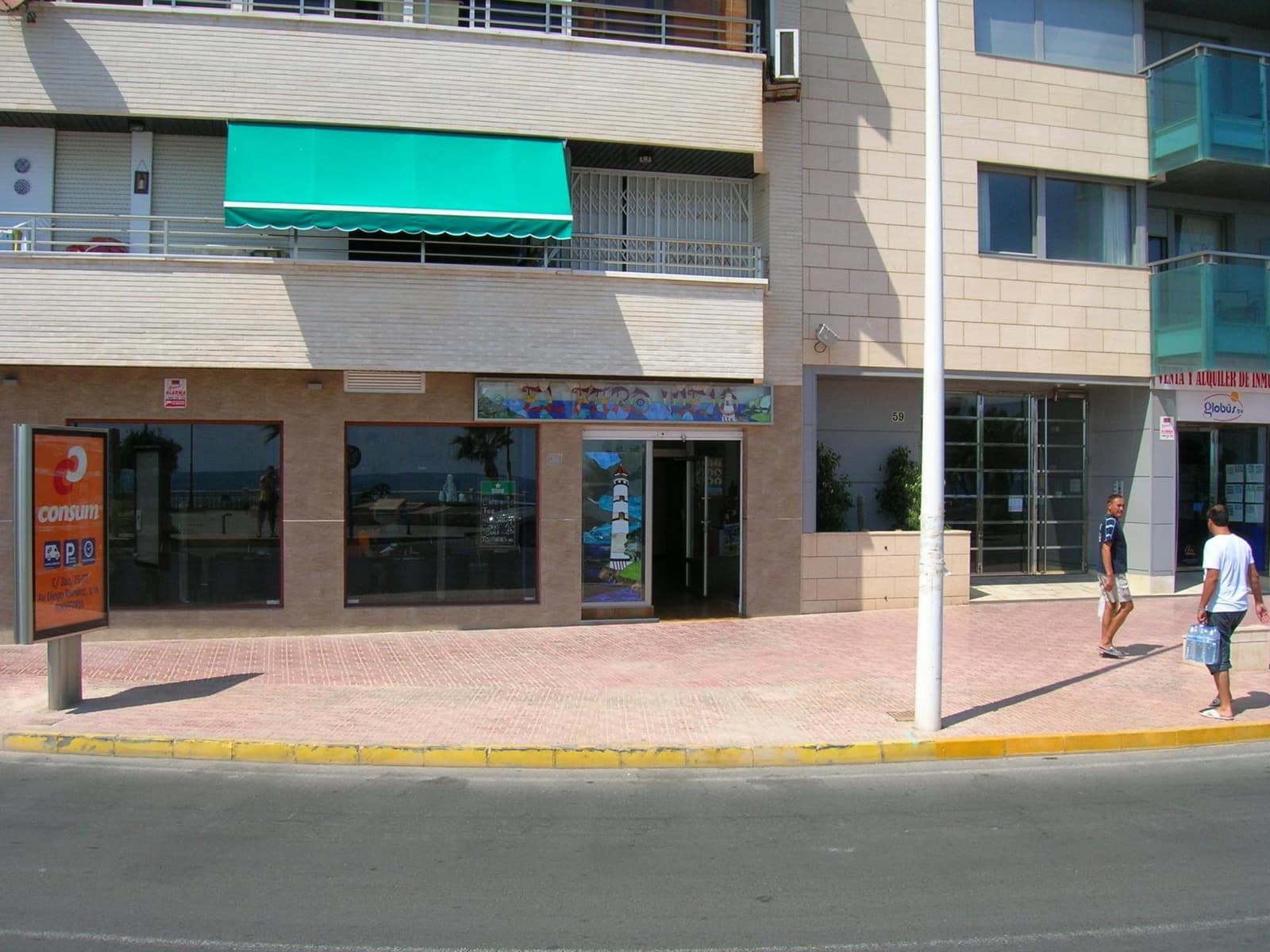 Commercial for sale in Torrevieja - € 450,000 (Ref: 9752222)