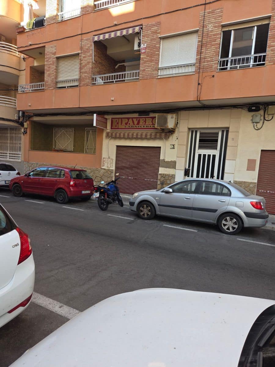 Local Commercial à vendre à Torrevieja - 115 000 € (Ref: 9752223)