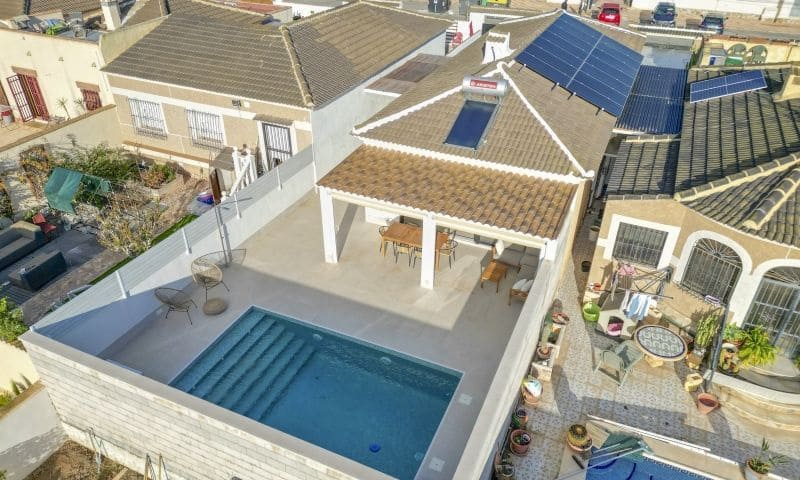 3 soverom Villa til salgs i Torrevieja - € 459 000 (Ref: 9752233)