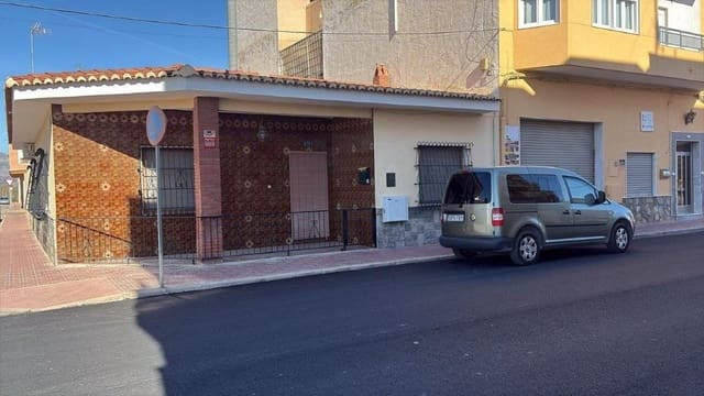 3 soverom Villa til salgs i San Isidro med garasje - € 240 000 (Ref: 9752235)