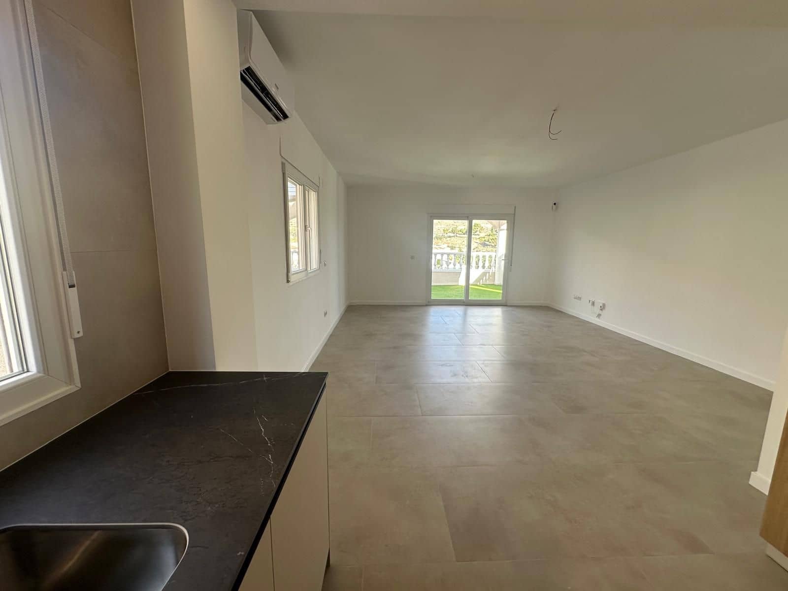 3 sypialnia Willa na sprzedaż w El Campello z garażem - 550 000 € (Ref: 9752239)