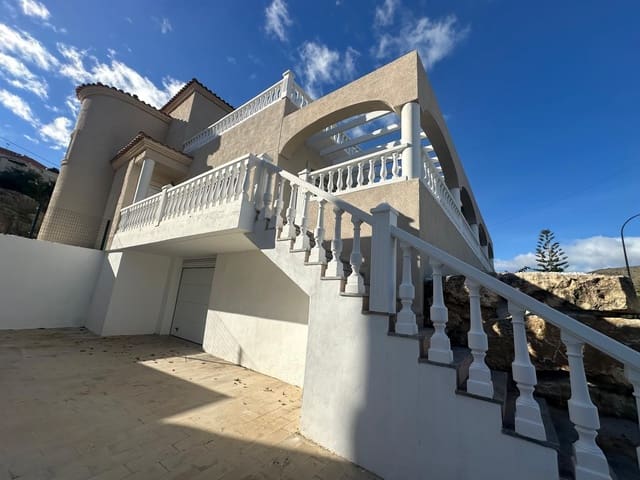 3 sypialnia Willa na sprzedaż w El Campello z garażem - 550 000 € (Ref: 9752239)