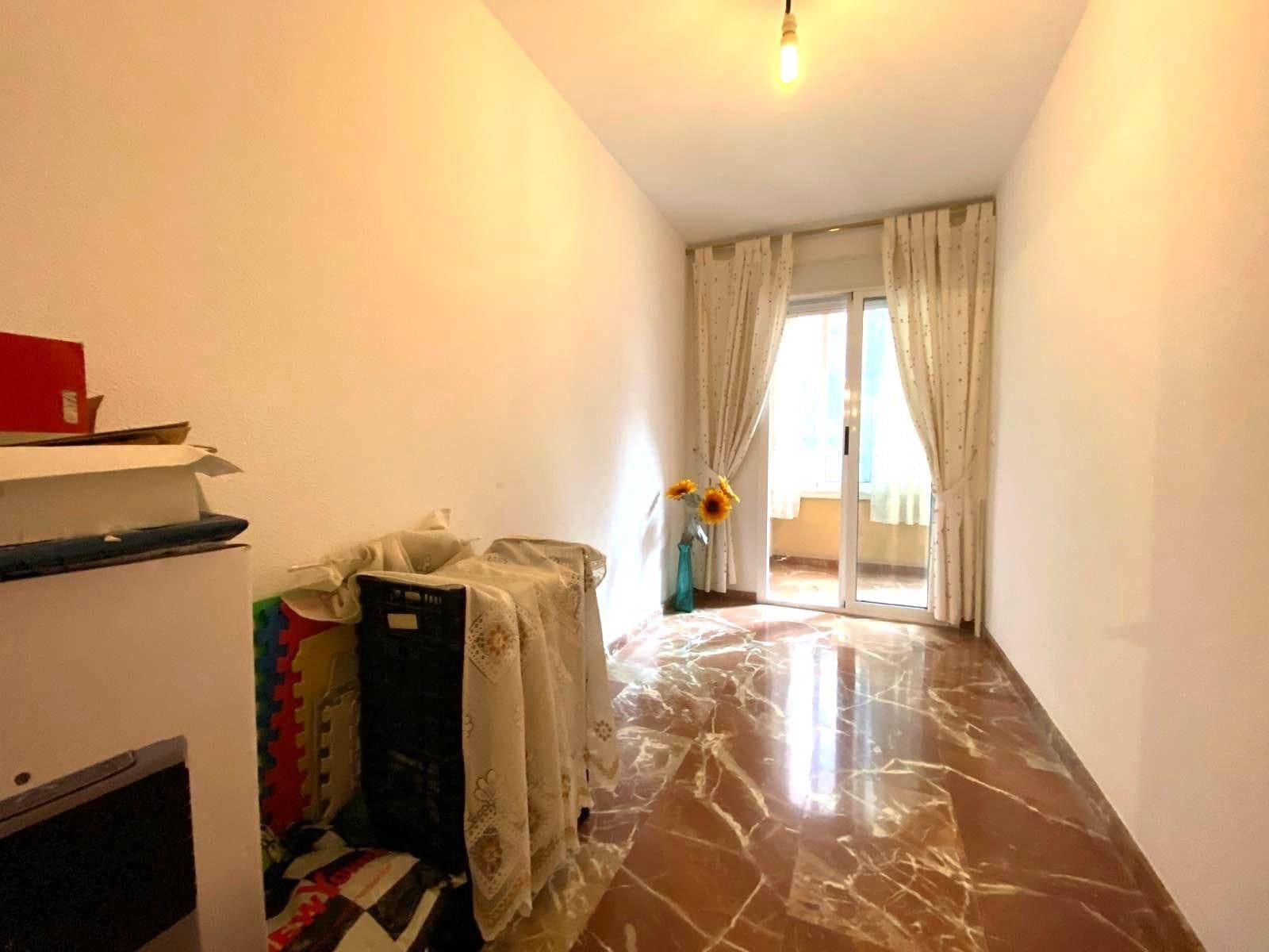4 quarto Apartamento para venda em Alicante cidade - 390 000 € (Ref: 9752241)