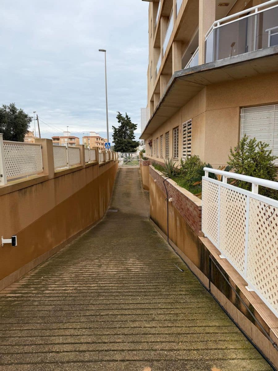 2 slaapkamer Appartement te koop in Islas Menores - € 159.000 (Ref: 9752252)