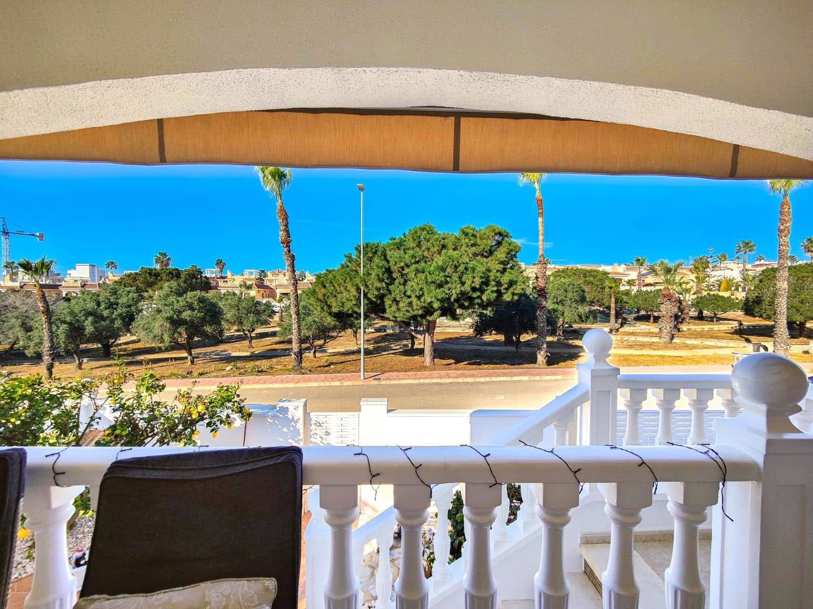 2 bedroom Villa for sale in Dona Pepa with garage - € 229,900 (Ref: 9755883)