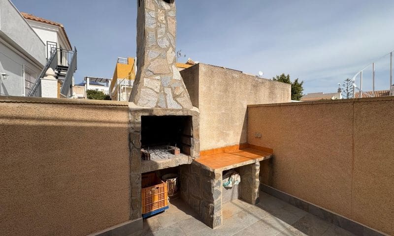 3 soverom Bungalow til salgs i La Siesta - € 198 995 (Ref: 9755887)