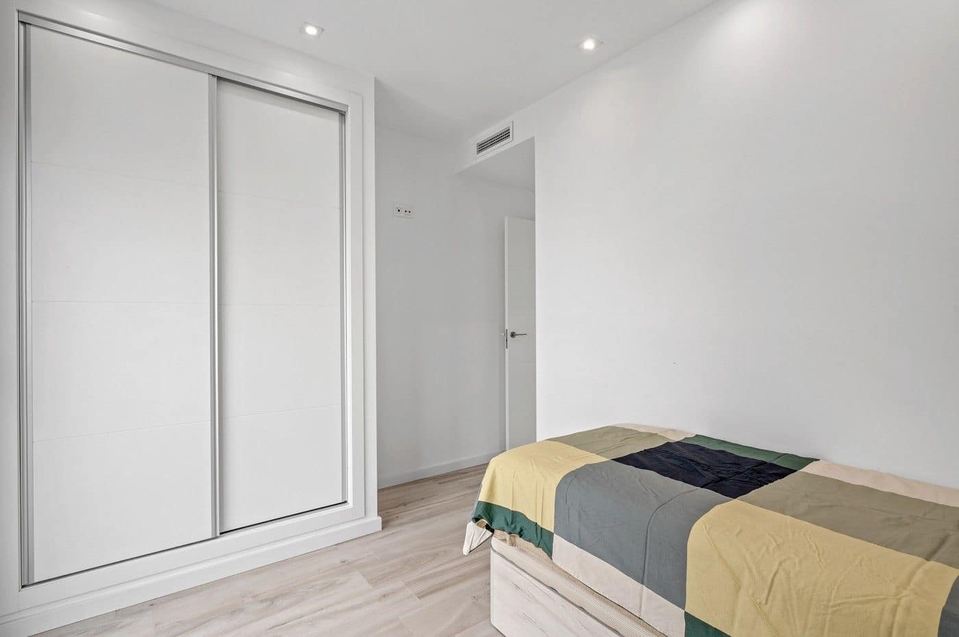 3 sypialnia Willa na sprzedaż w Orihuela Costa z basenem - 425 000 € (Ref: 9759145)