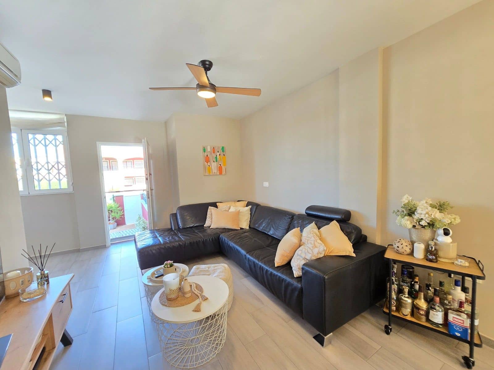 2 soverom Leilighet til salgs i Los Altos - € 215 000 (Ref: 9759147)