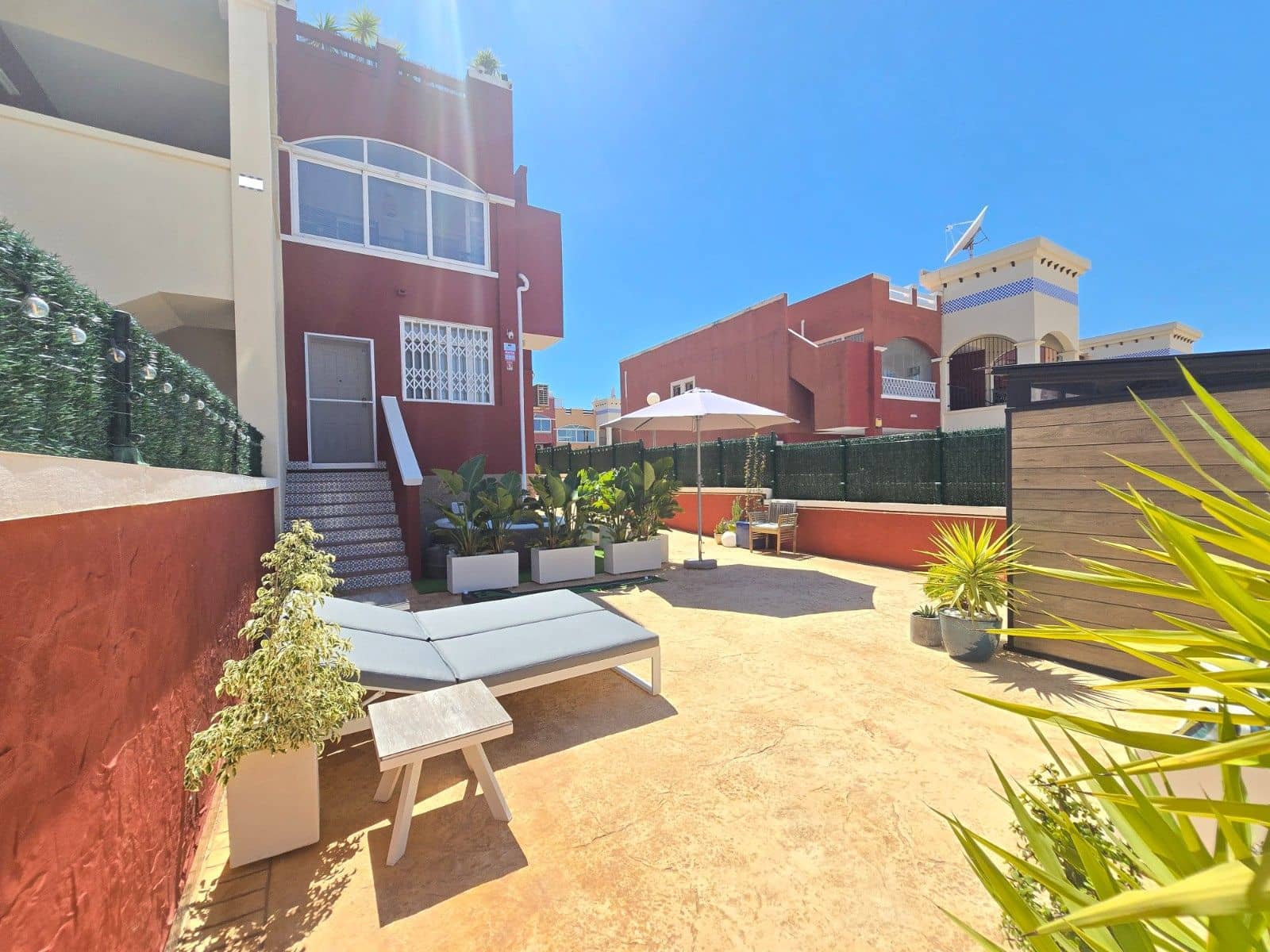 2 soverom Leilighet til salgs i Los Altos - € 215 000 (Ref: 9759147)