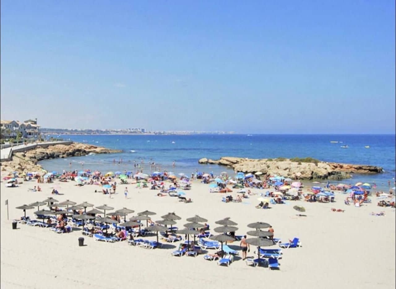 Apartamento de 2 habitaciones en Filipinas en venta con garaje - 264.900 € (Ref: 9762121)