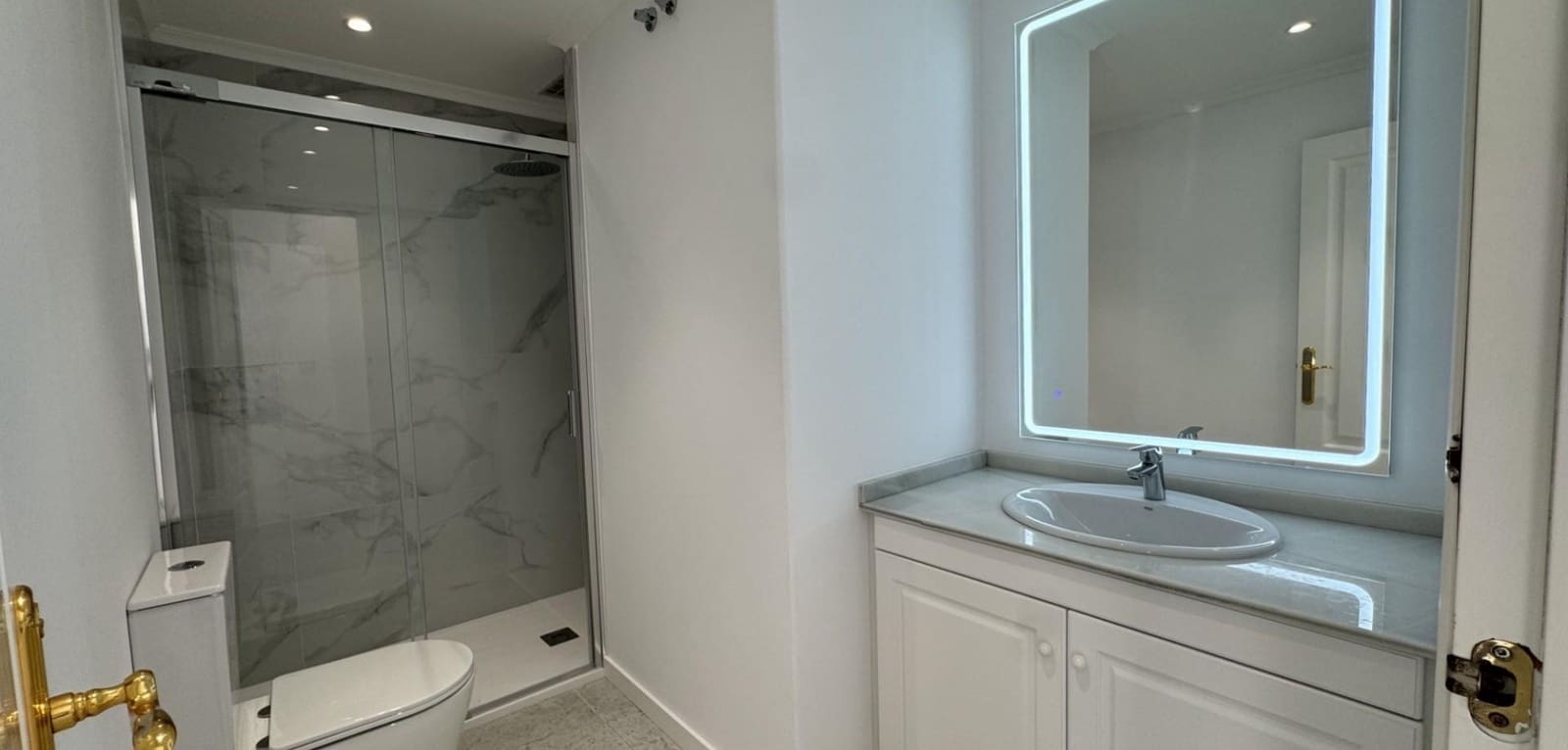 2 sypialnia Apartament na sprzedaż w Filipinas - 249 000 € (Ref: 9762126)