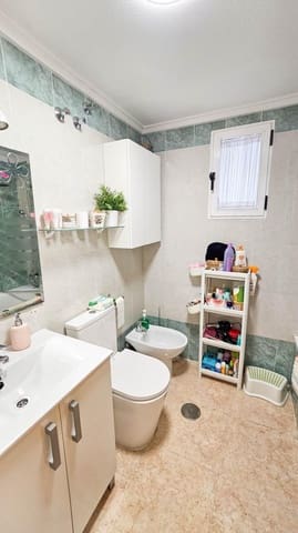 2 chambre Appartement à vendre à Centro, Torrevieja avec piscine - 119 000 € (Ref: 9762127)