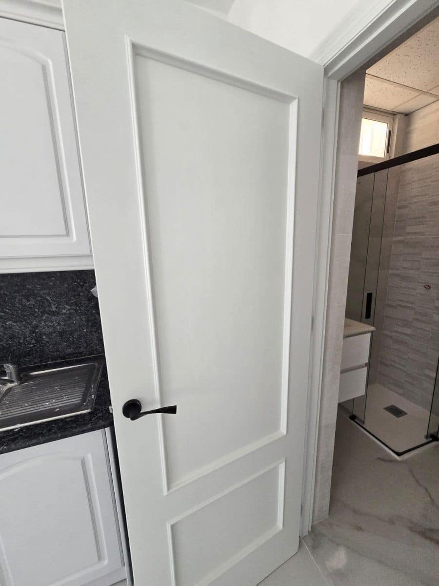 3 sypialnia Apartament na sprzedaż w Torrevieja z basenem - 194 900 € (Ref: 9762129)