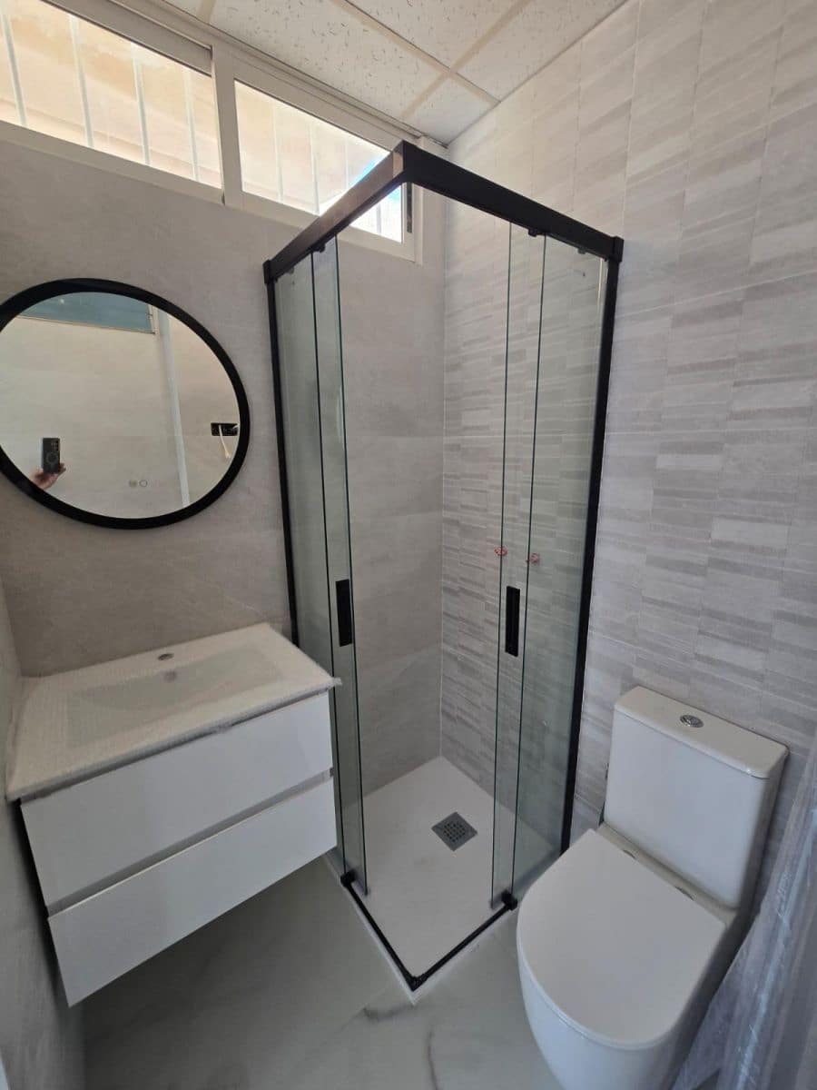 3 sypialnia Apartament na sprzedaż w Torrevieja z basenem - 194 900 € (Ref: 9762129)