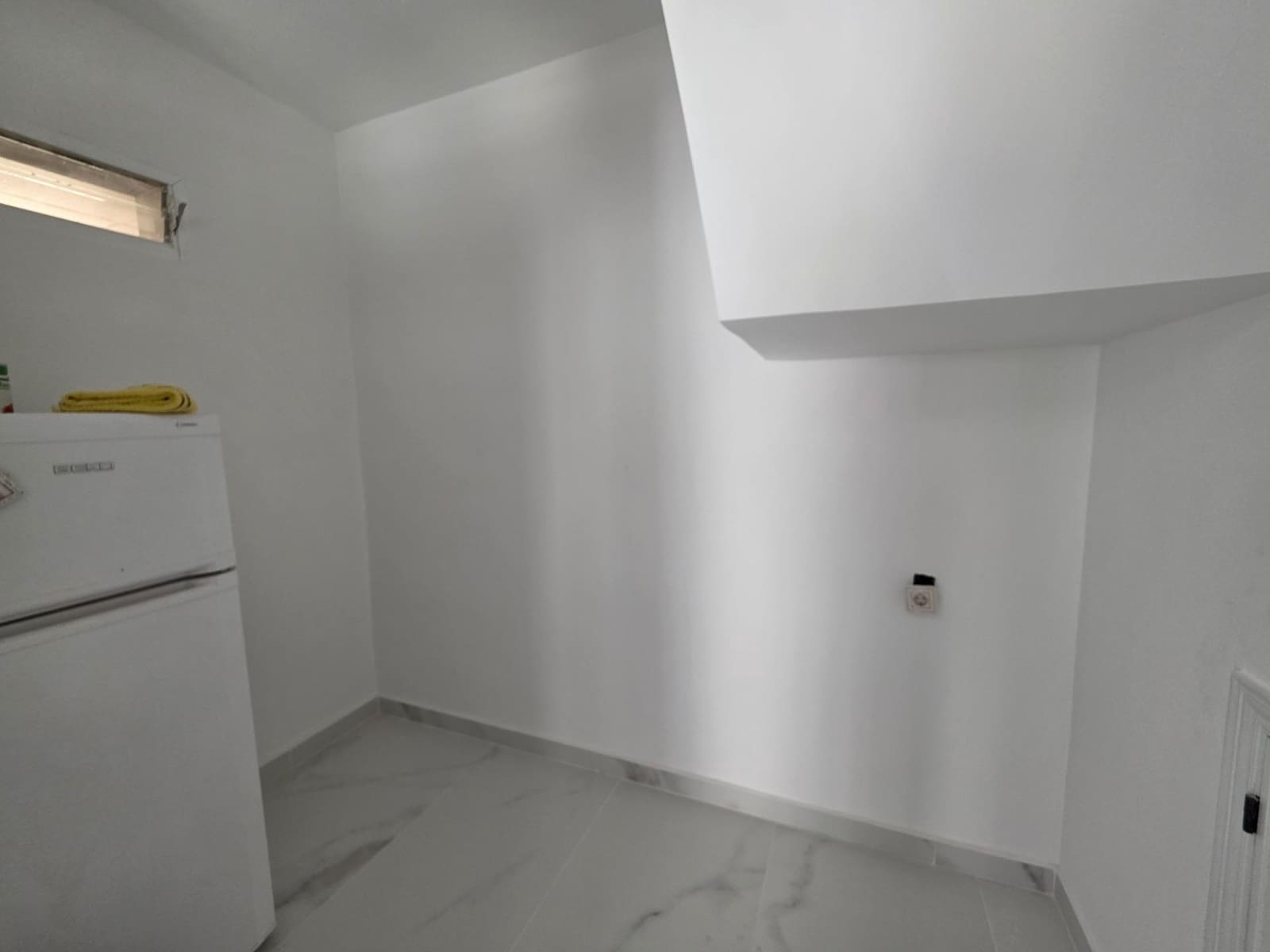 3 sypialnia Apartament na sprzedaż w Torrevieja z basenem - 194 900 € (Ref: 9762129)