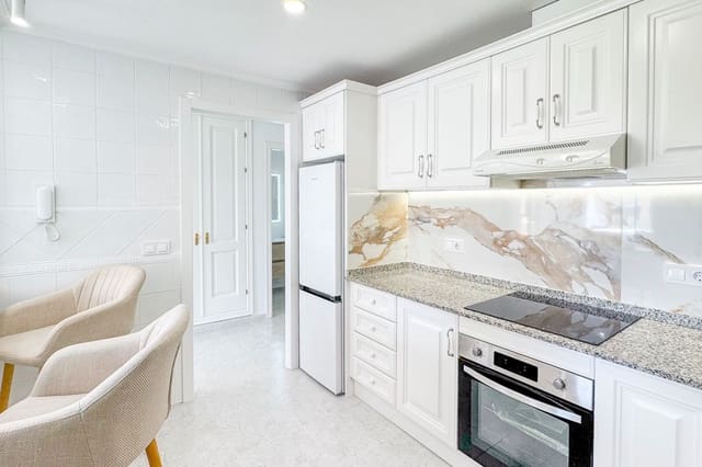 2 bedroom Apartment for sale in Las Filipinas with pool - € 249,000 (Ref: 9765141)