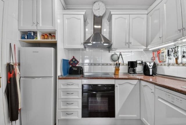 3 quarto Apartamento para venda em La Zenia, Orihuela com piscina - 249 000 € (Ref: 9770812)