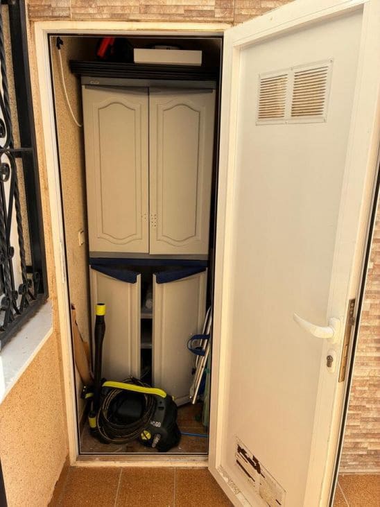 Adosado de 3 habitaciones en Filipinas en venta con piscina - 249.950 € (Ref: 9770814)