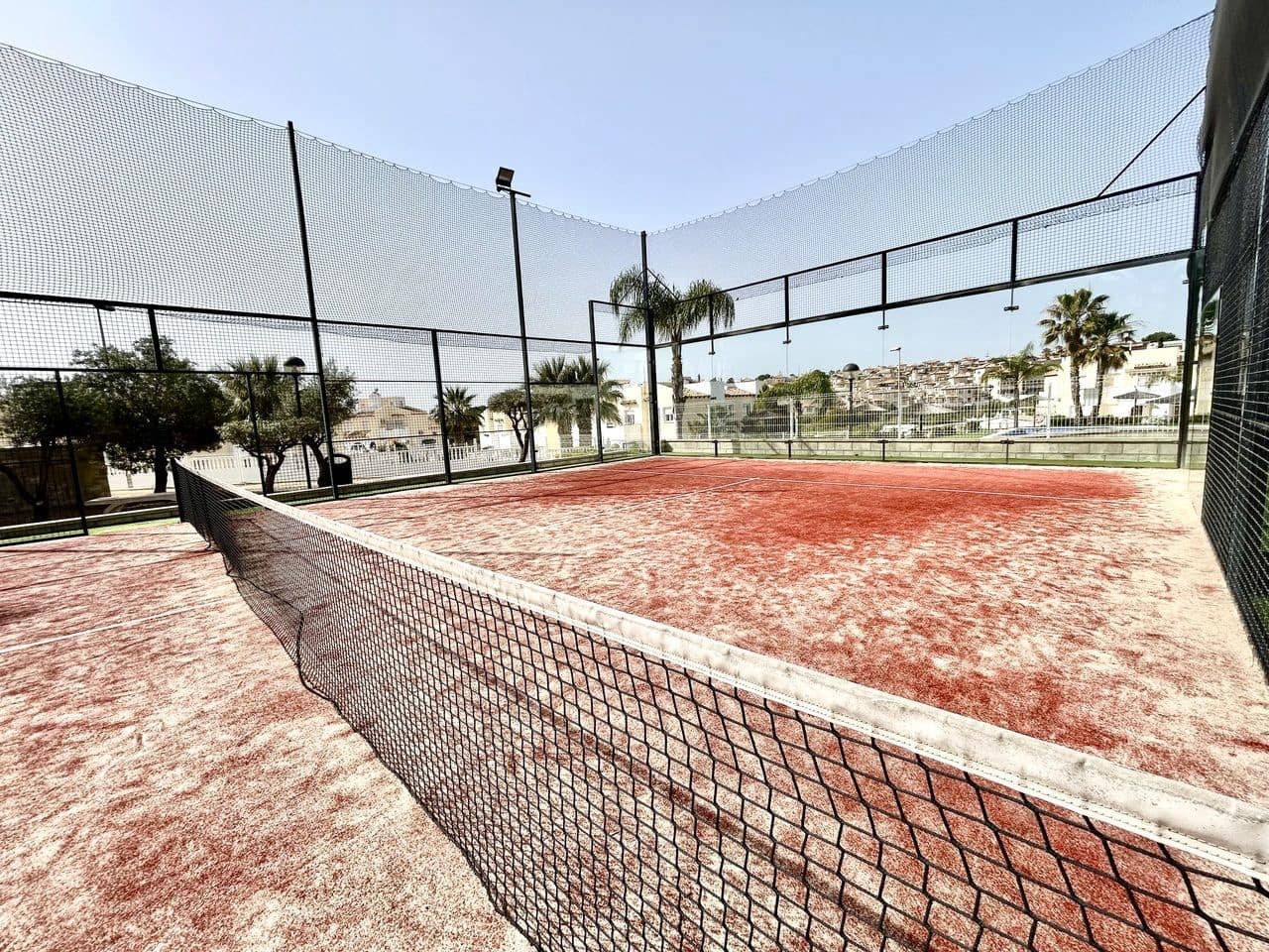 2 makuuhuone Huoneisto myytävänä paikassa Villamartin mukana 
autotalli - 229 500 € (Ref: 9773264)