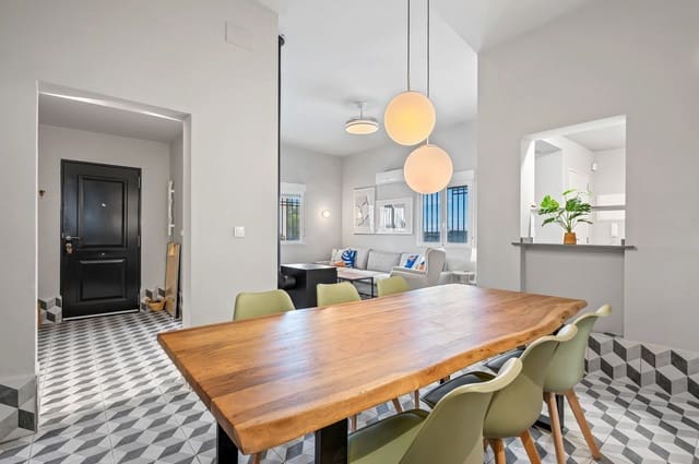 3 camera da letto Villa in vendita in Matola, Elche / Elx con piscina garage - 370.000 € (Rif: 9778307)