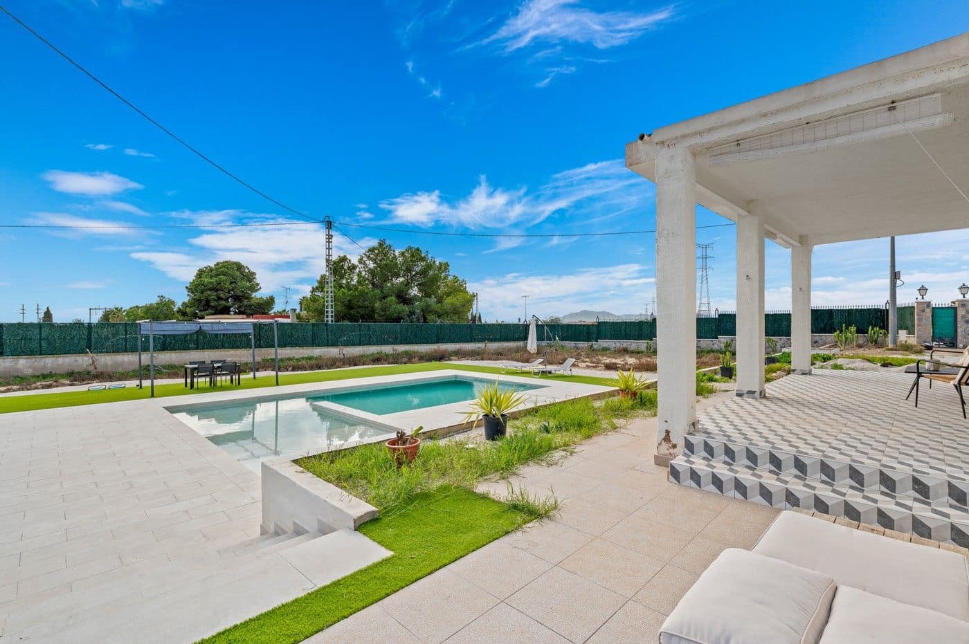 3 camera da letto Villa in vendita in Matola con piscina garage - 370.000 € (Rif: 9778307)