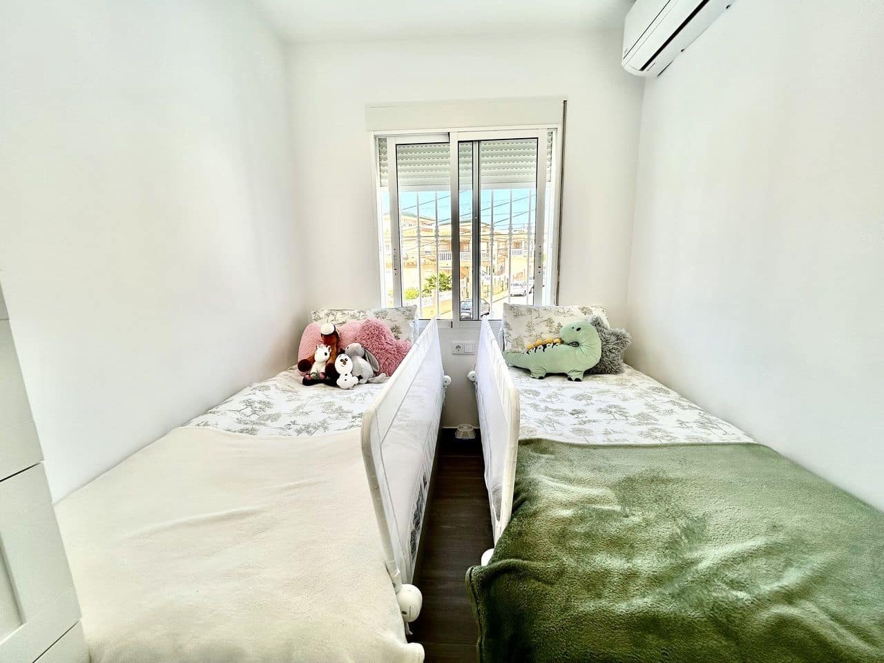 5 Zimmer Villa zu verkaufen in Villamartin - 459.000 € (Ref: 9778323)