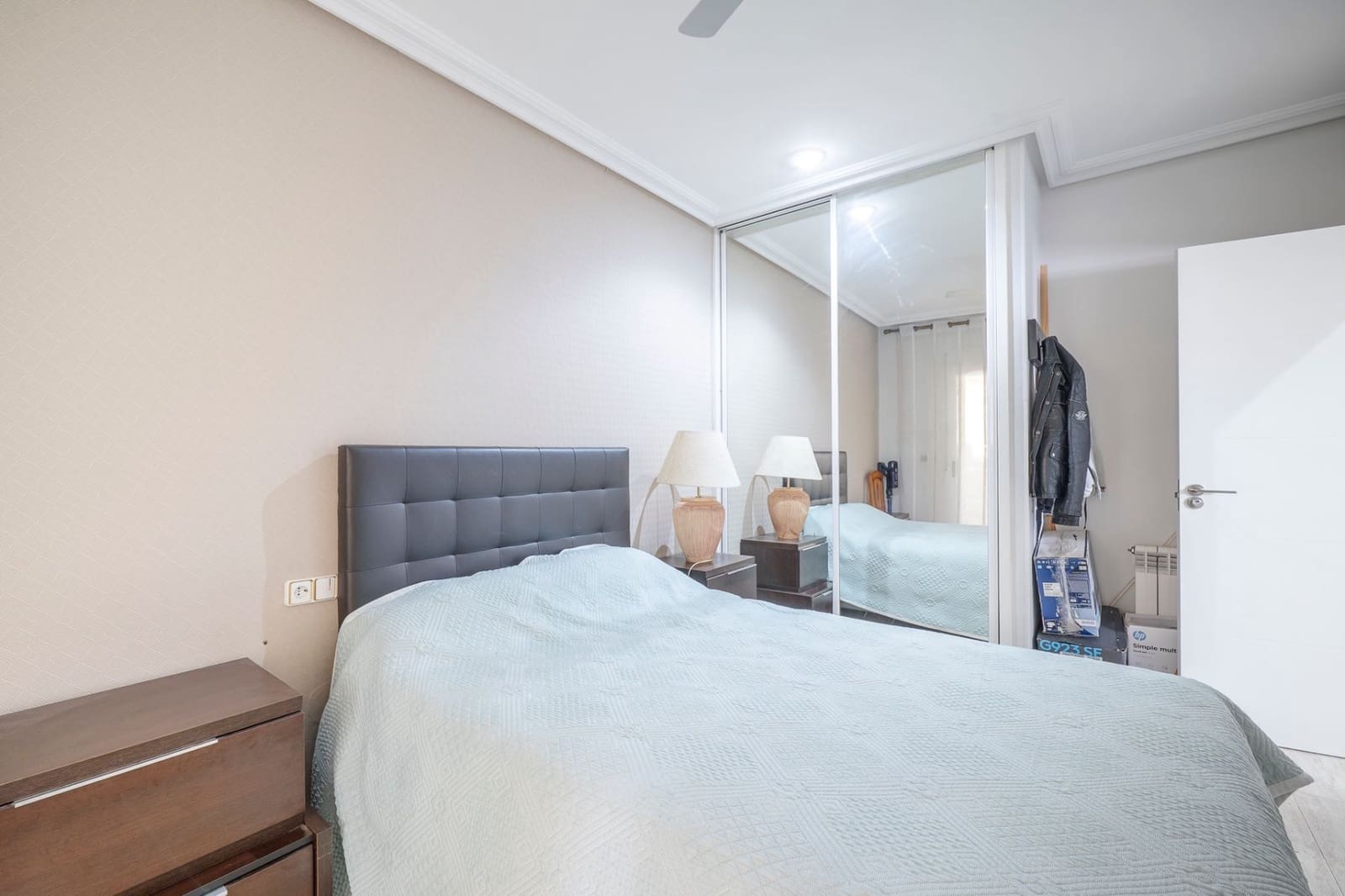 4 makuuhuone Rivitalo myytävänä paikassa Guardamar del Segura - 395 000 € (Ref: 9778325)