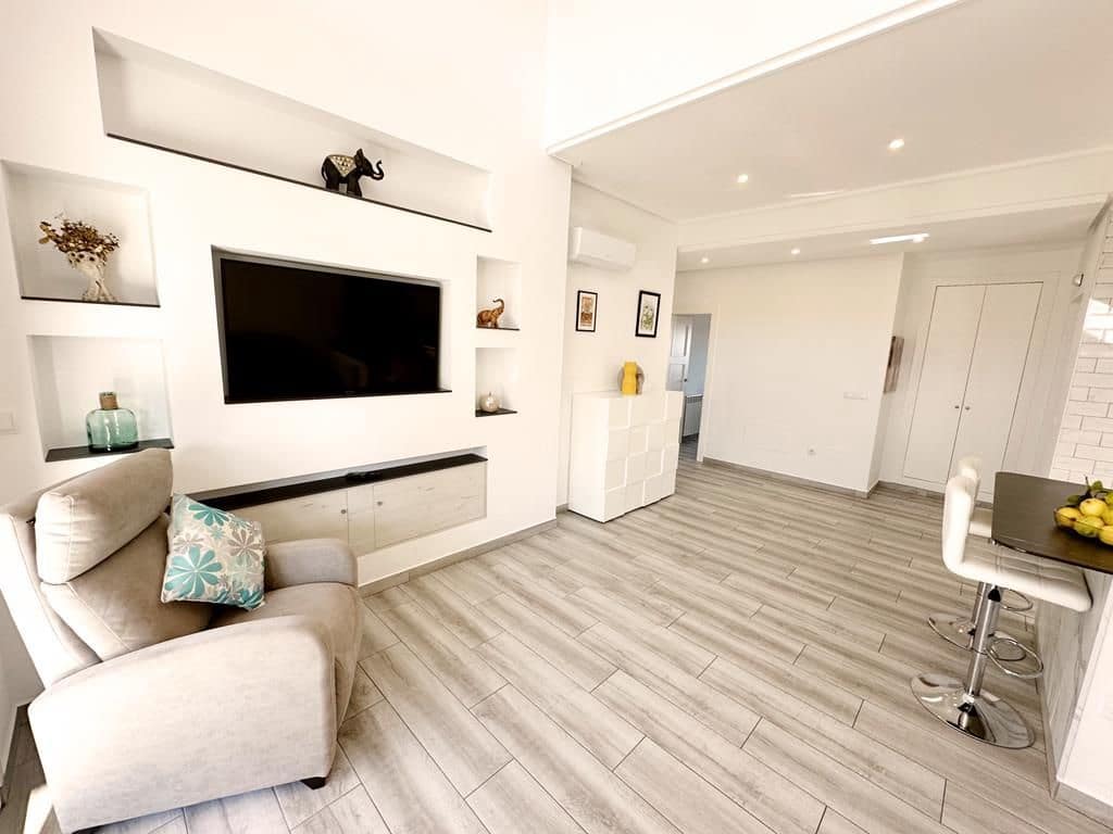 2 soveværelse Villa til salg i Roldan - € 259.950 (Ref: 9780732)