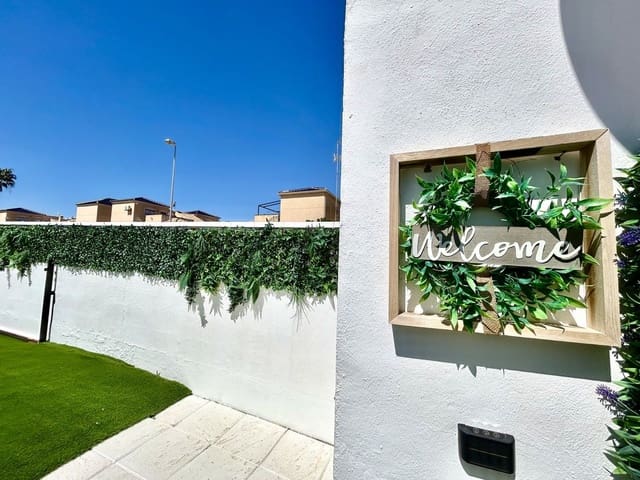 2 soveværelse Bungalow til salg i Orihuela Costa, Orihuela - € 209.999 (Ref: 9786763)