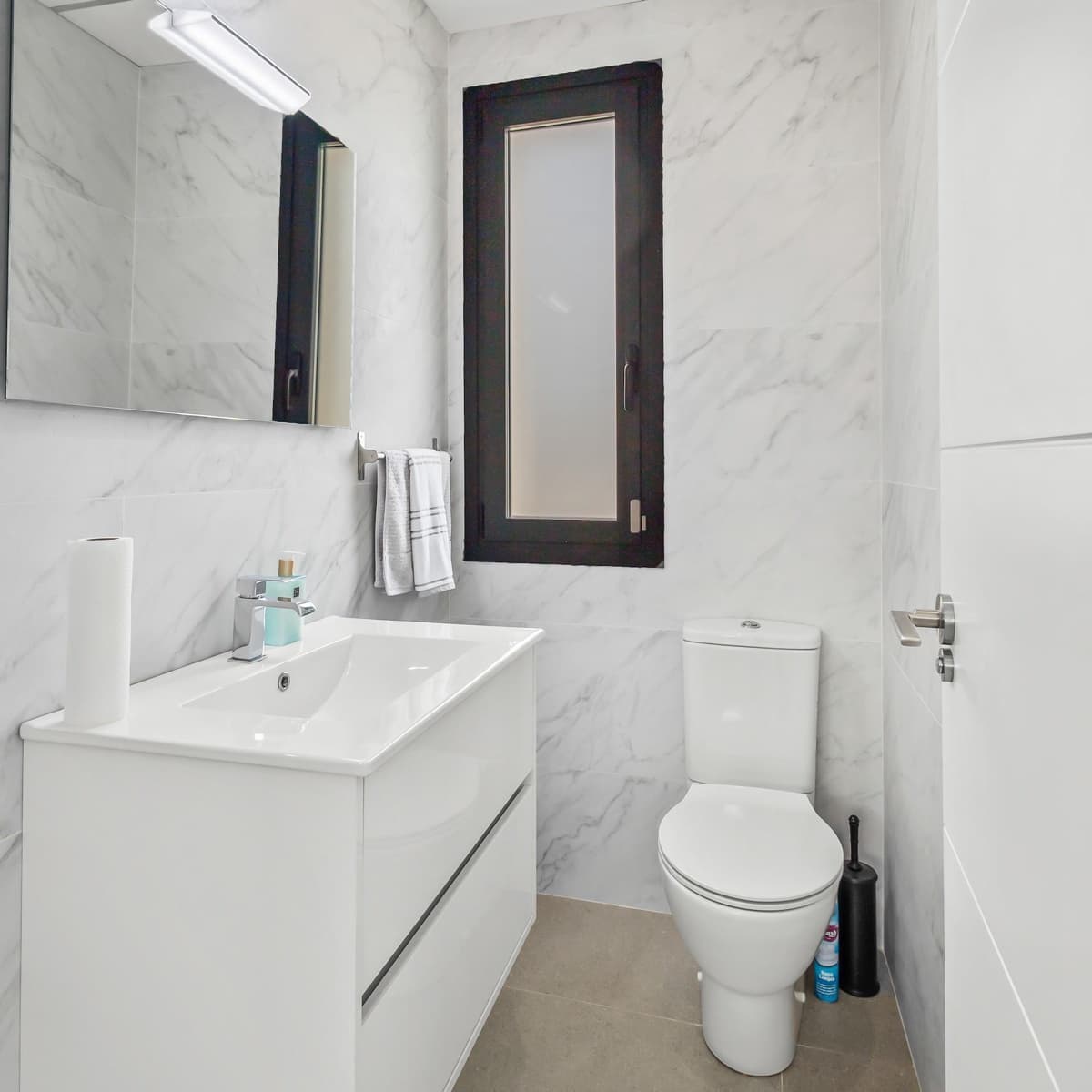 4 bedroom Villa for sale in Algorfa - € 565,900 (Ref: 9788728)