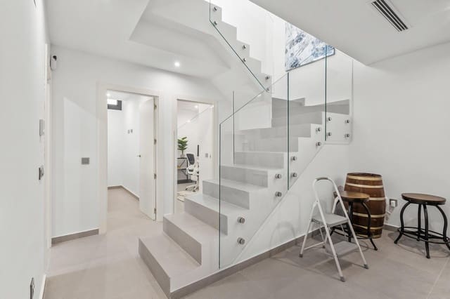 4 bedroom Villa for sale in Algorfa - € 565,900 (Ref: 9788728)