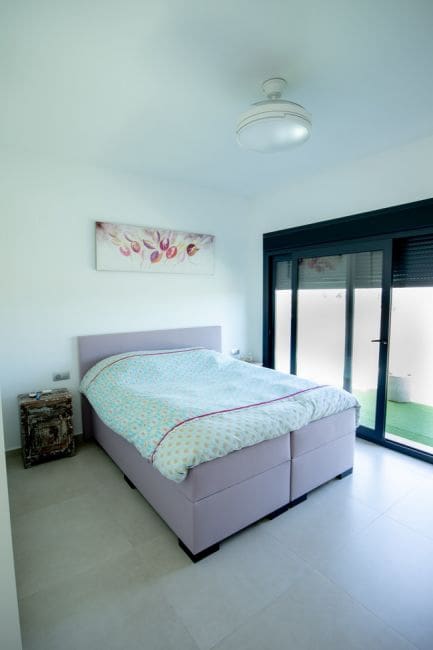 3 soveværelse Villa til salg i Daya Vieja med swimmingpool - € 379.000 (Ref: 9788731)