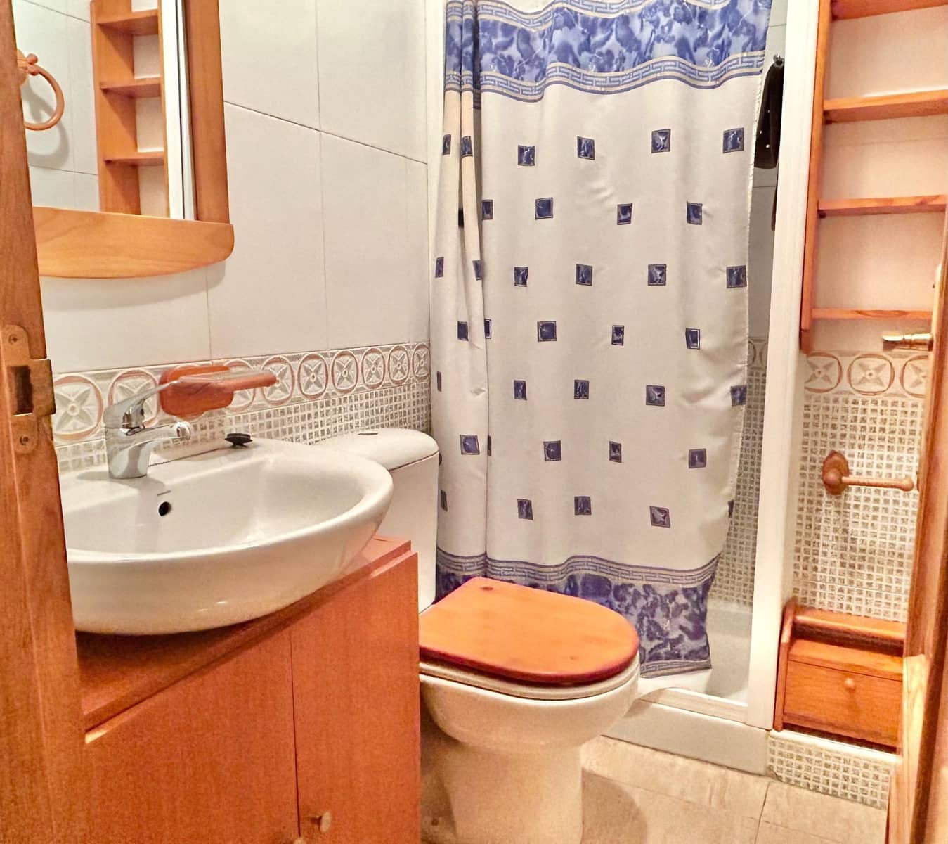 1 slaapkamer Appartement te koop in Torrevieja - € 89.000 (Ref: 9788734)