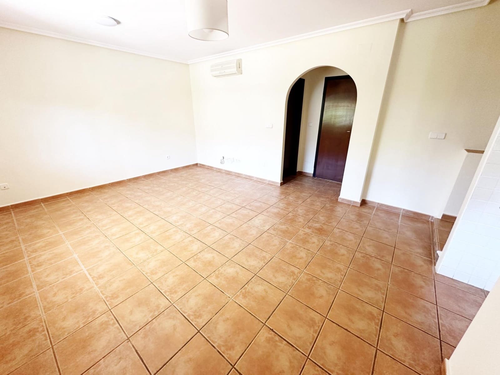 3 chambre Villa/Maison à vendre à Roda - 280 000 € (Ref: 9788735)