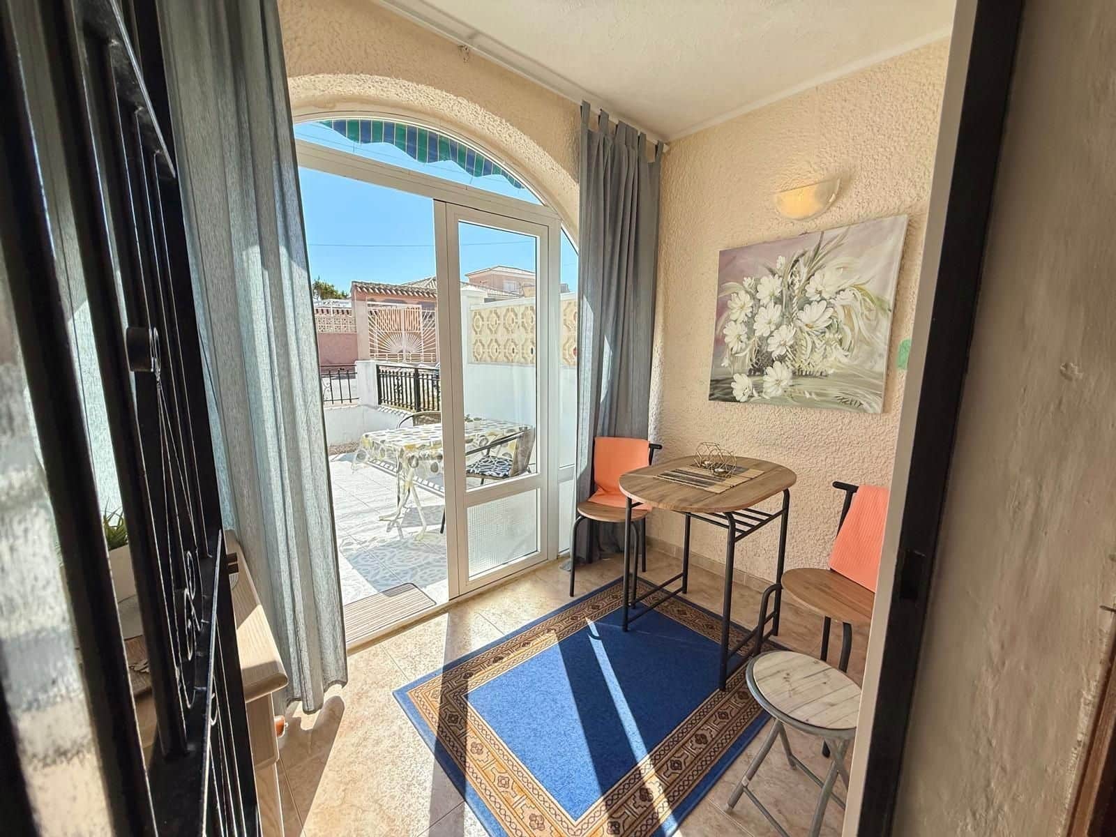 1 chambre Bungalow à vendre à Torrevieja avec piscine - 84 900 € (Ref: 9791233)