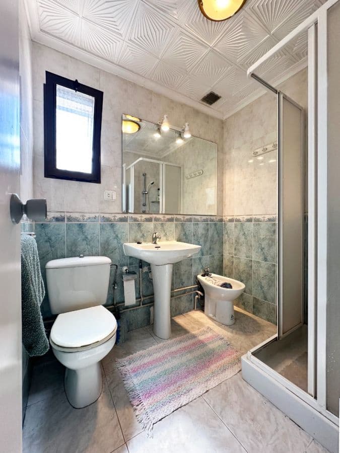 2 quarto Moradia Geminada para venda em Guardamar del Segura - 115 000 € (Ref: 9791236)