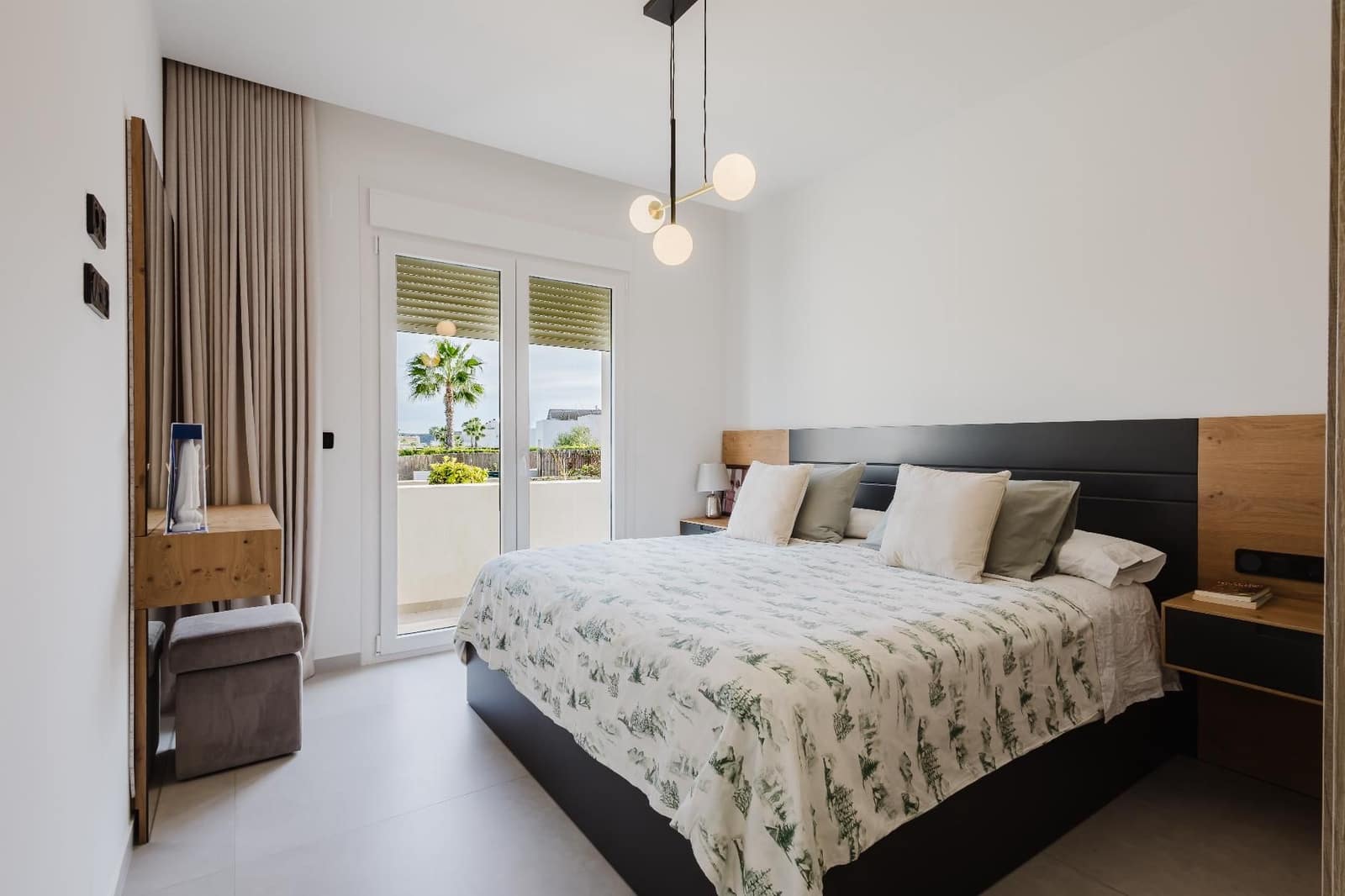 4 slaapkamer Villa te koop in Algorfa met zwembad garage - € 770.000 (Ref: 9797270)