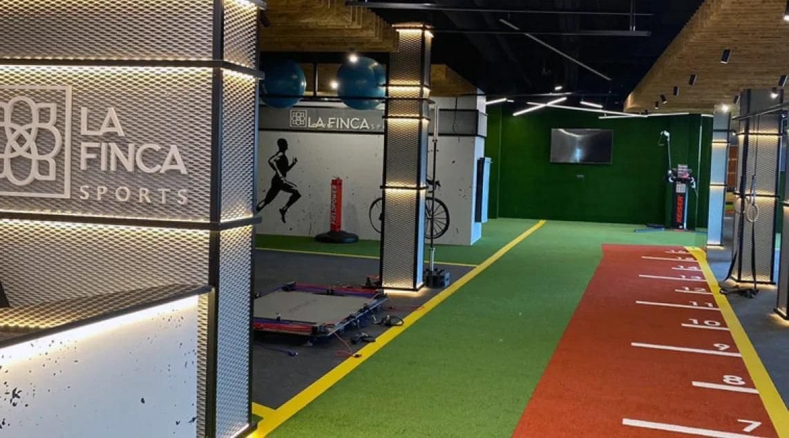 4 slaapkamer Villa te koop in Algorfa met zwembad garage - € 770.000 (Ref: 9797270)