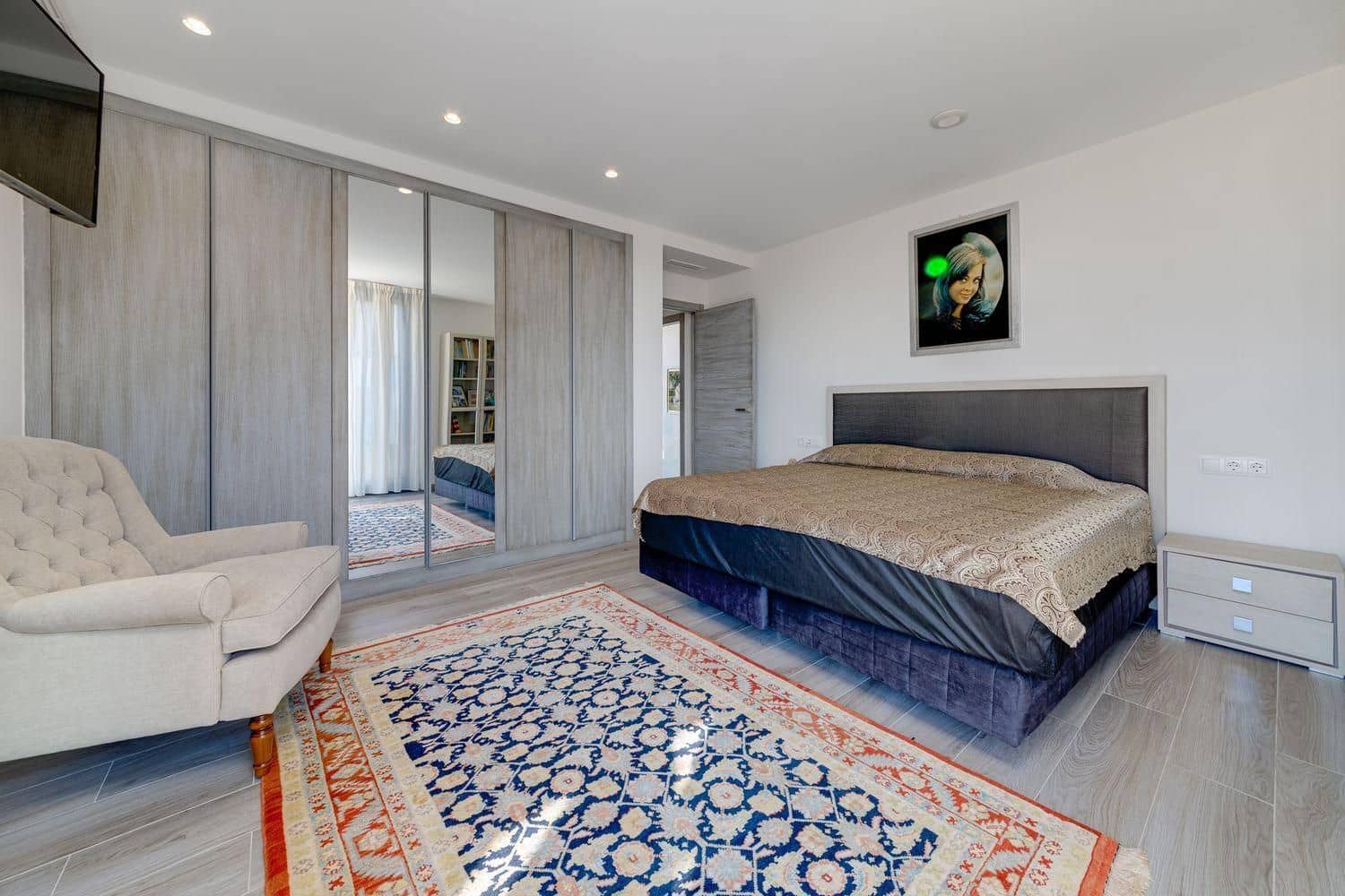 3 soveværelse Villa til salg i Torrevieja med swimmingpool garage - € 1.275.000 (Ref: 9797271)