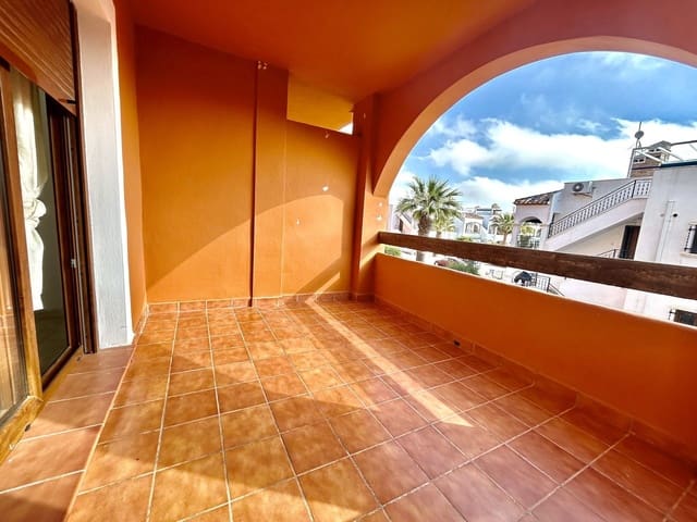 2 Zimmer Apartment zu verkaufen in Villamartin, Orihuela mit Garage - 165.000 € (Ref: 9797283)