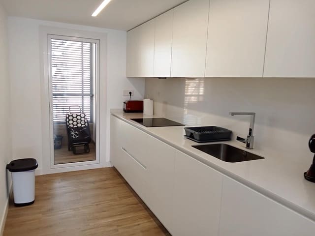 2 soverom Leilighet til salgs i Punta Prima, Torrevieja med svømmebasseng - € 539 000 (Ref: 9797296)