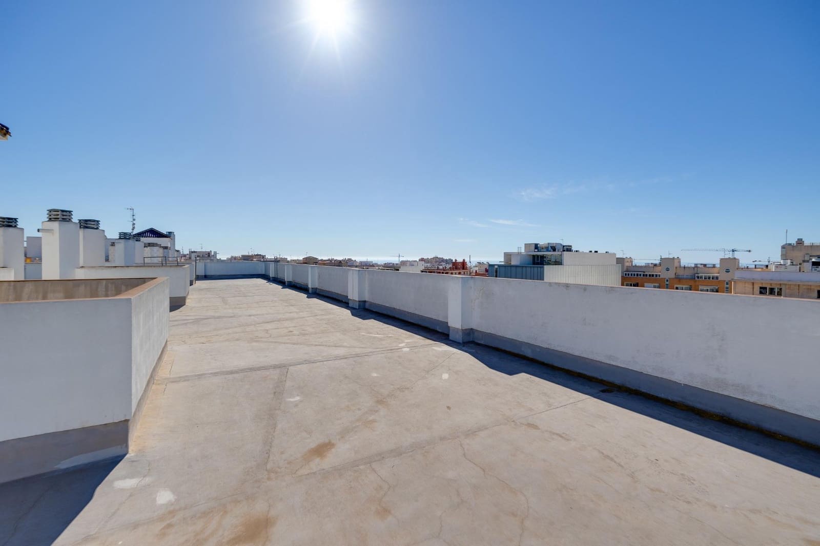 2 slaapkamer Appartement te koop in Torrevieja met zwembad - € 140.000 (Ref: 9797297)