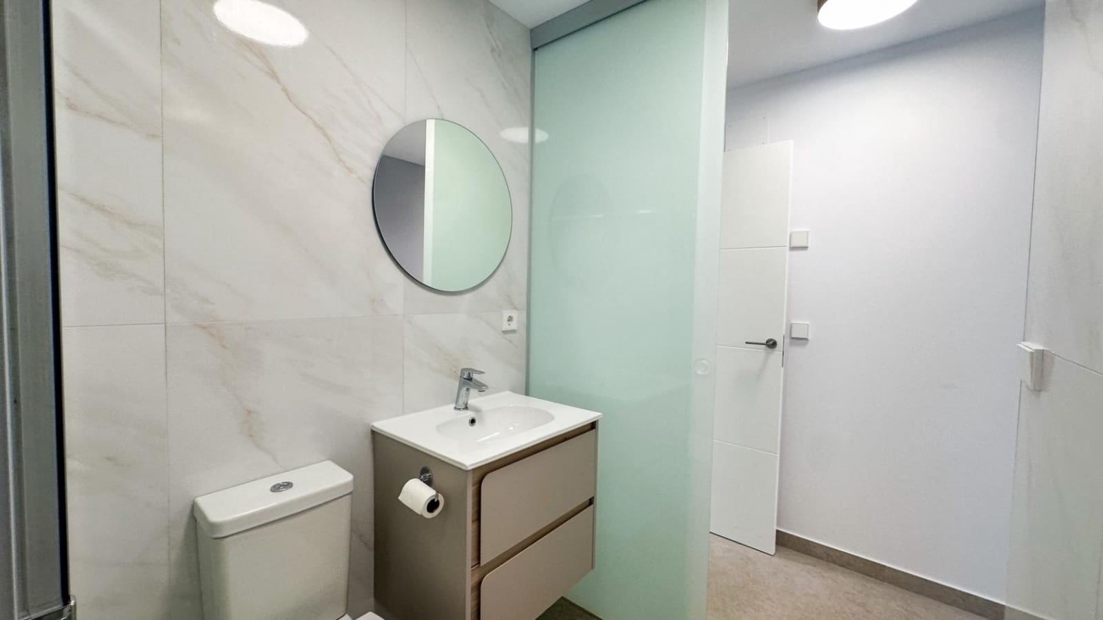 Apartamento de 2 habitaciones en La Zenia en venta - 399.000 € (Ref: 9799423)