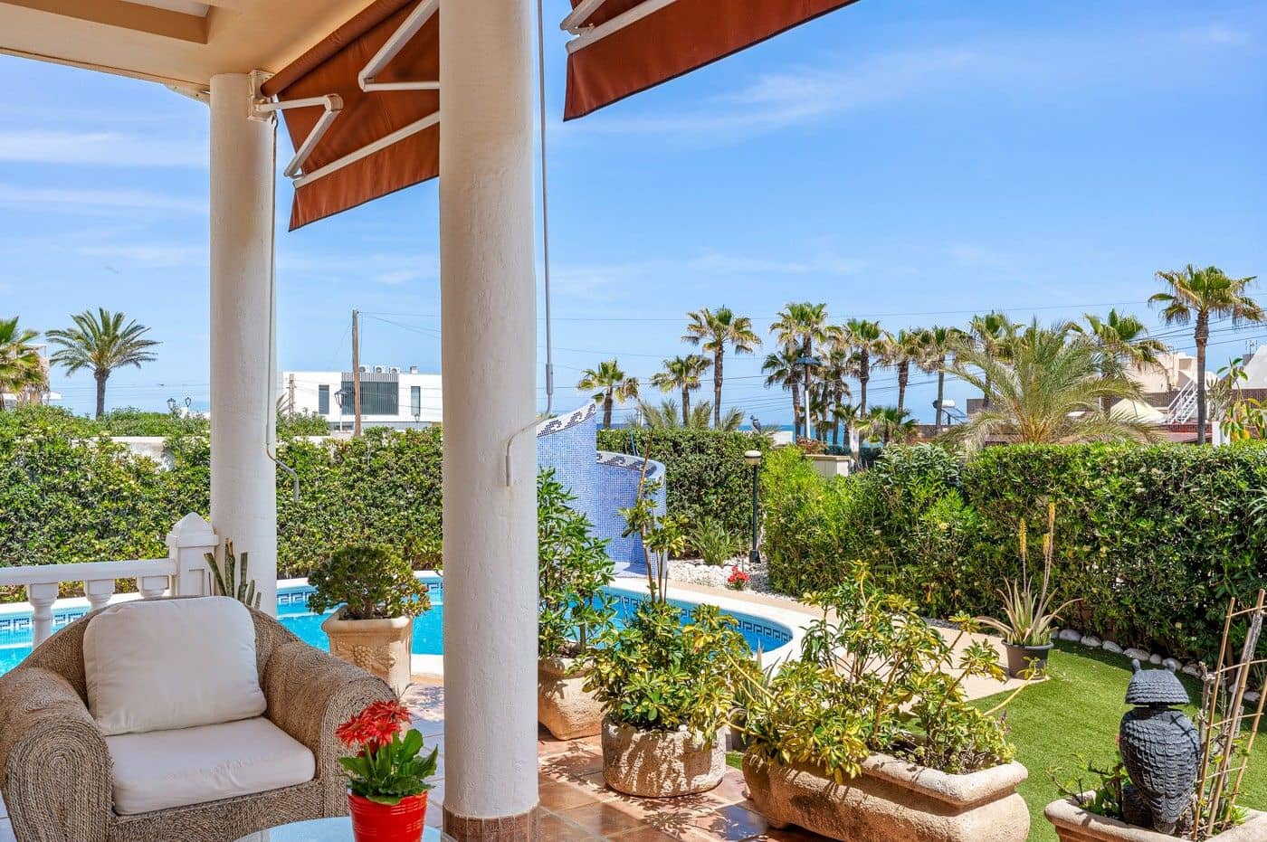 6 bedroom Villa for sale in La Mata - € 950,000 (Ref: 9799426)