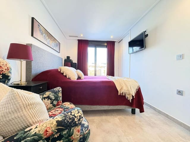 3 sovrum Bungalow till salu i Pilar de la Horadada med pool - 359 000 € (Ref: 9799430)