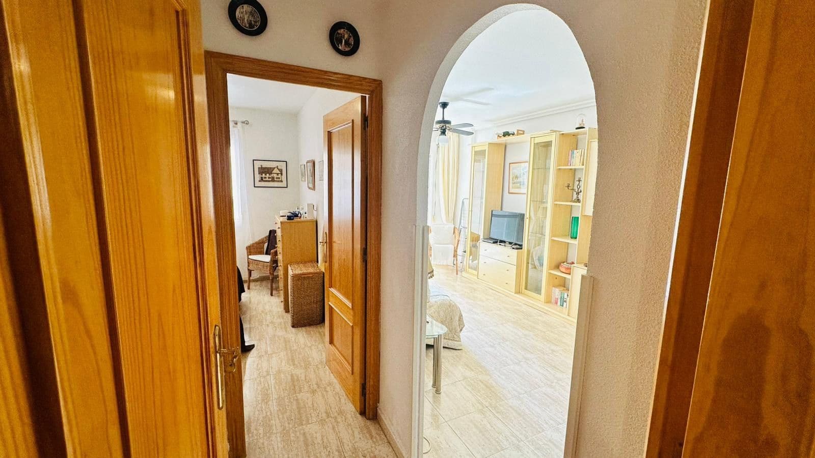 2 sypialnia Apartament na sprzedaż w Torrevieja - 129 000 € (Ref: 9799435)