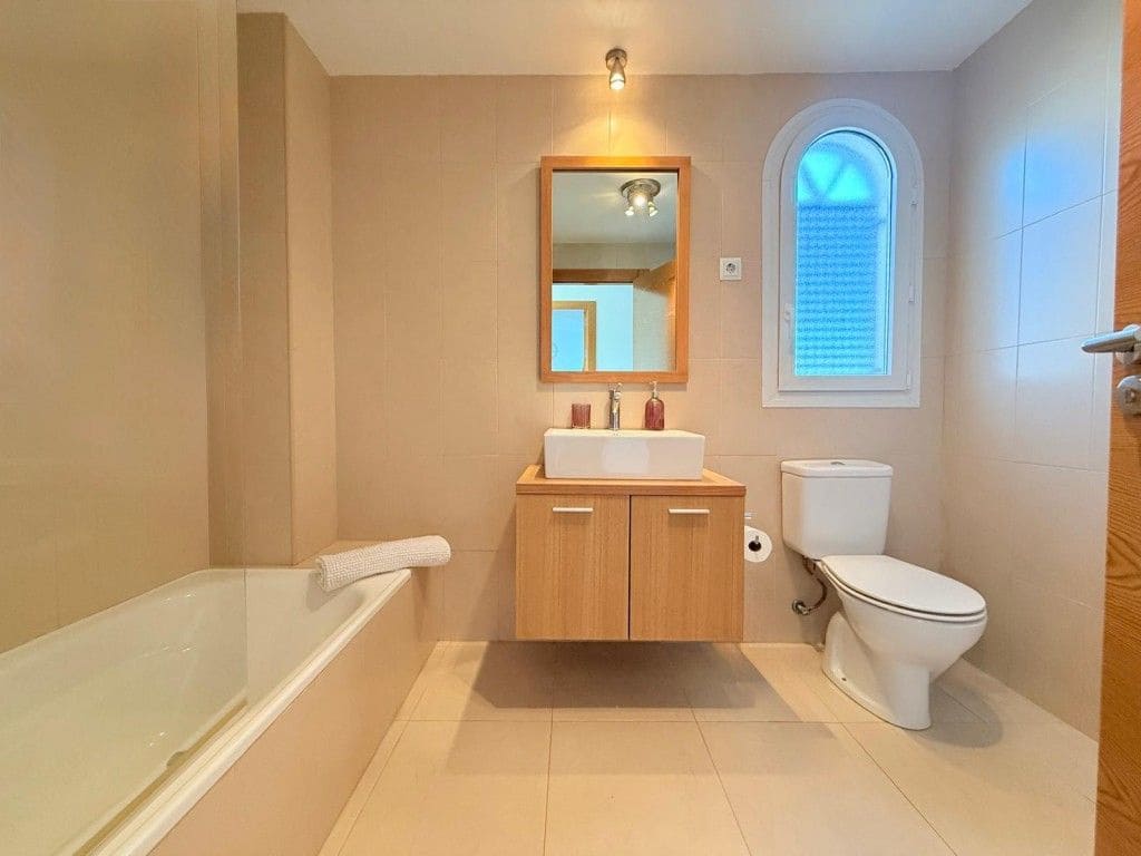 2 sovrum Lägenhet till salu i Sucina - 149 995 € (Ref: 9799443)