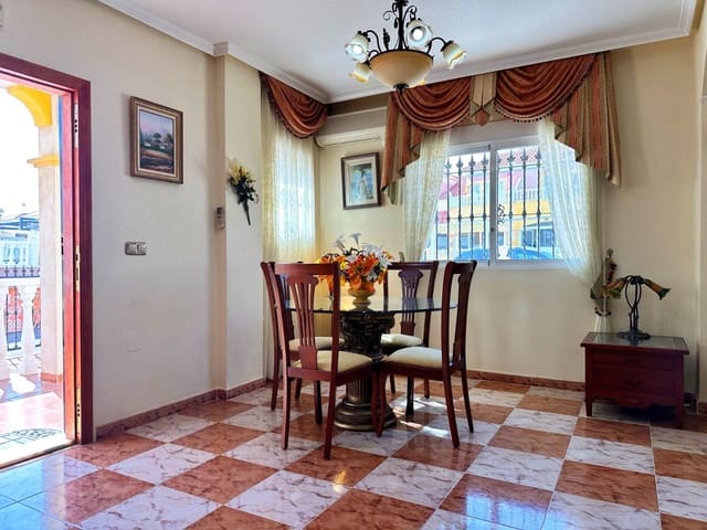 Chalet de 2 habitaciones en Lomas de Cabo Roig - Los Dolses, Orihuela en venta - 235.000 € (Ref: 9799444)