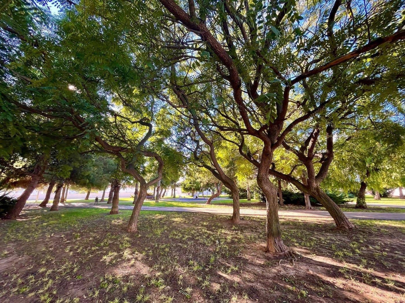 6 soveværelse Byhus til salg i Torrevieja med swimmingpool - € 179.000 (Ref: 9799446)